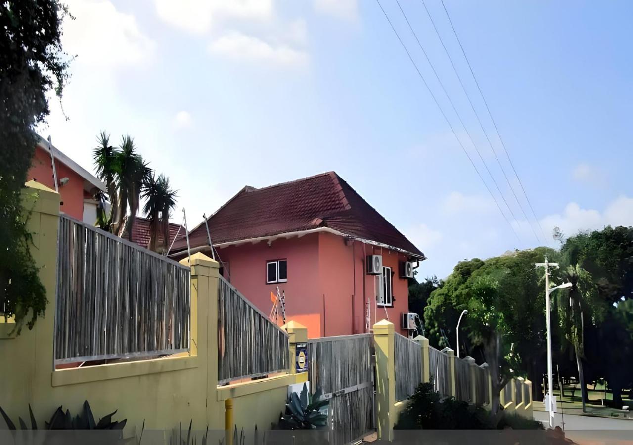 Kzn Park View Guest House Durban Esterno foto