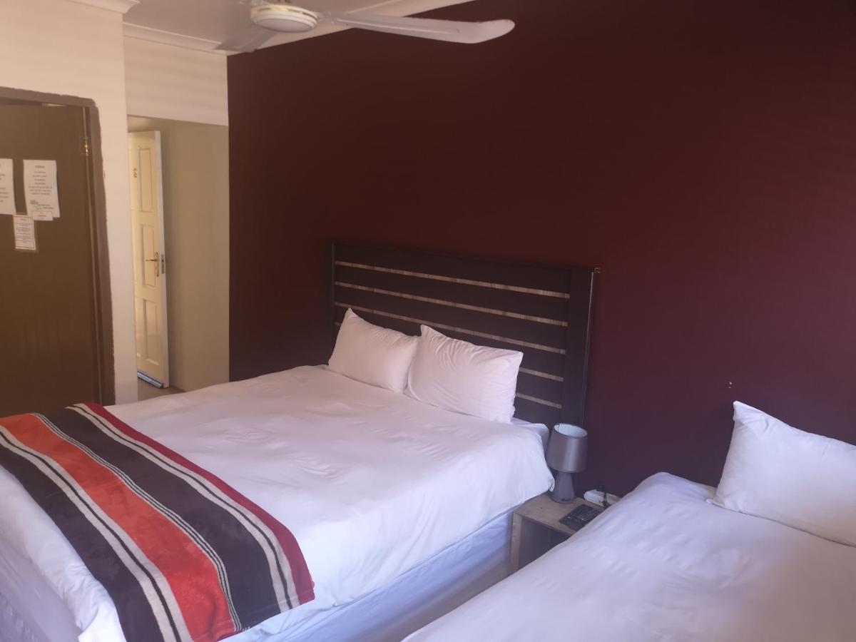 Kzn Park View Guest House Durban Esterno foto