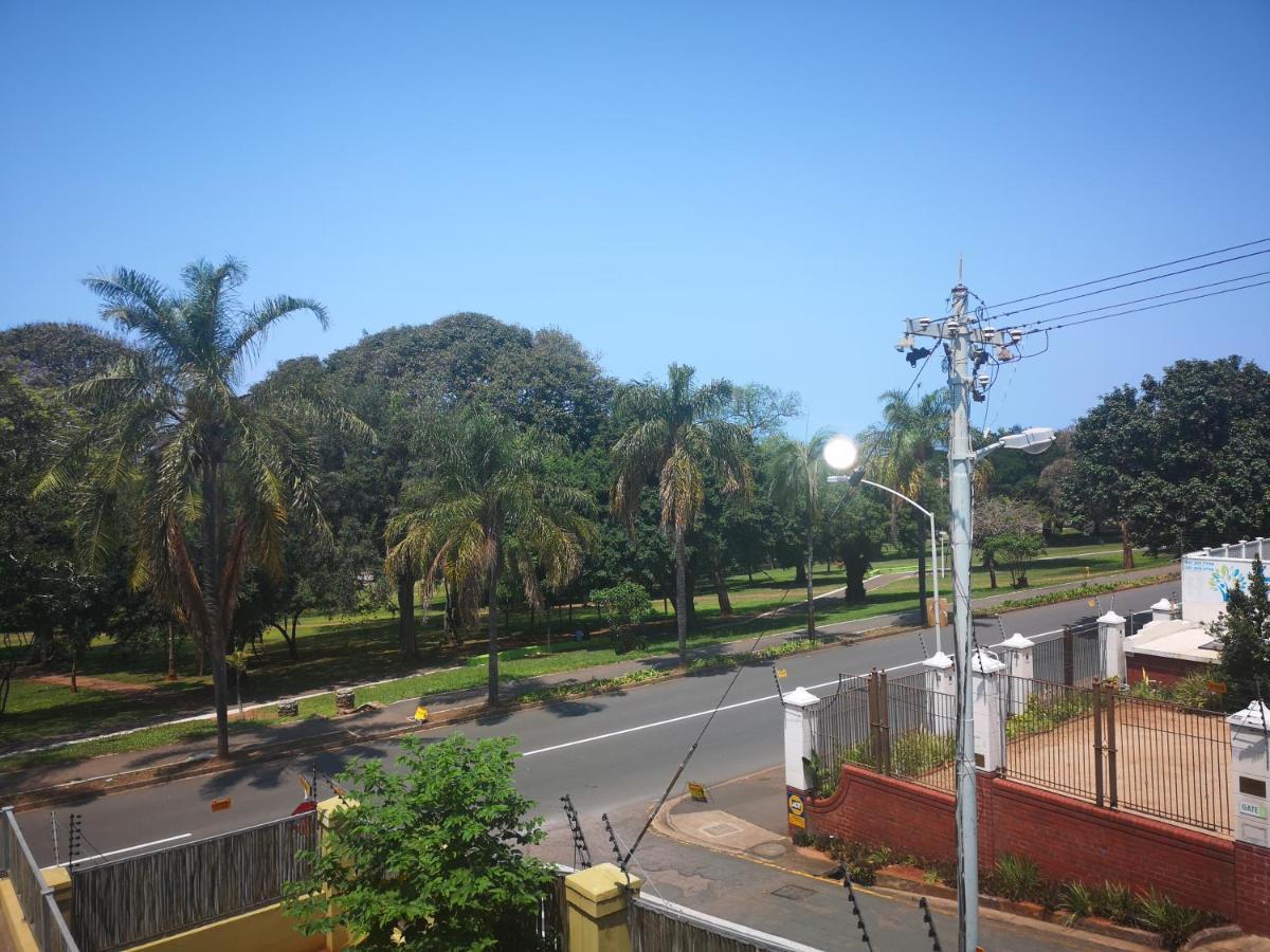 Kzn Park View Guest House Durban Esterno foto